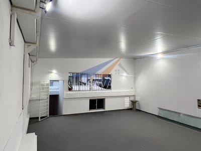 Alquiler Local Comercial en Punta Carretas! En Primer Piso - 140 m2! Excelente Ubicación.