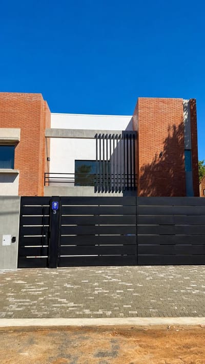 ALQUILO DUPLEX PREMIUM A ESTRENAR - ZONA LUQUE AEROPUERTO