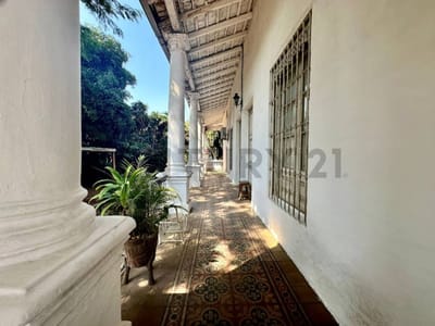 Venta de Casa en Las Mercedes, Asunción