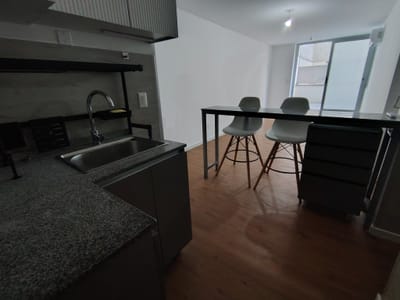 NOSTRUM PLAZA, IMPECABLE AMPLIO Y MODERNO, CON PATIO!