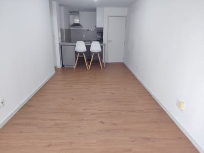 NOSTRUM PLAZA, IMPECABLE, AMPLIO Y MODERNO. CON PATIO!