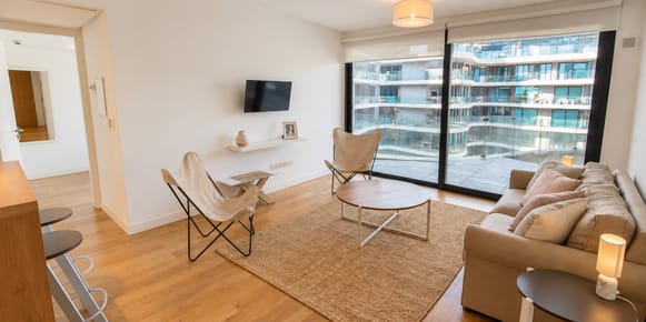 FORUM PUERTO DEL BUCEO - ALQUILER APARTAMENTO DE 1 DORMITORIO AMUEBLADO CON VISTA A LA PISCINA