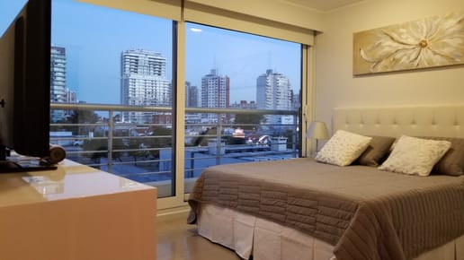 Ubicación Privilegiada: Espectacular Apartamento con Gym, Barbacoa, Piscina y Servicio de Mucama. Vacaciones Ideales.