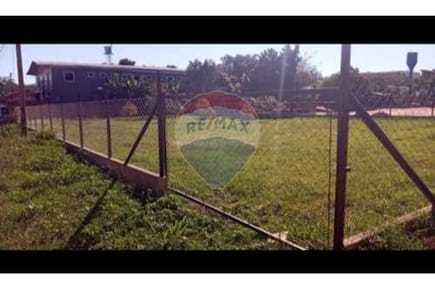 Terreno Comercial en venta-Campo 9