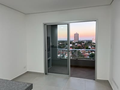 ALQUILO DPTO A ESTRENAR SEPTIEMBRE 2026 CON COCHERA Y BALCON CON PARRILLA CON AMENITIES ZONA MOLAS LOPEZ ASUNCION