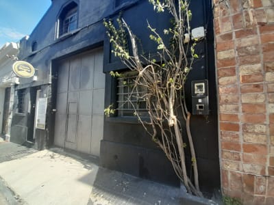 Se vende Terreno/Depósitos/Local en Pocitos