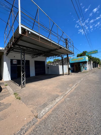 ALQUILO SALÓN COMERCIAL SOBRE ACCESO SUR - EN 3 BOCAS