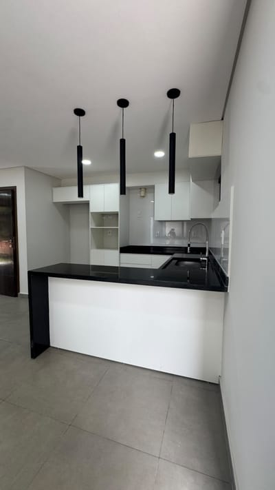 VENDO DUPLEX A ESTRENAR EN LUQUE LAURELTY