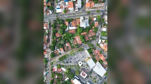 Terreno a una cuadra de Aviadores del Chaco
