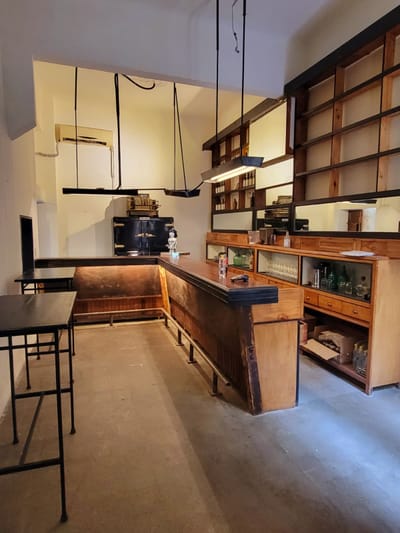 IDEAL GASTRONOMIA ,EQUIPADO A FULL  PARA BAR, RECICLADO , ASI COMO  VIVIENDA, 340 M2 , PATIO , MUCHA LUZ