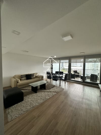 Apartamento en Alquiler