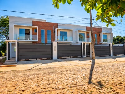 Complejo de 4 DUPLEX a estrenar en Luque