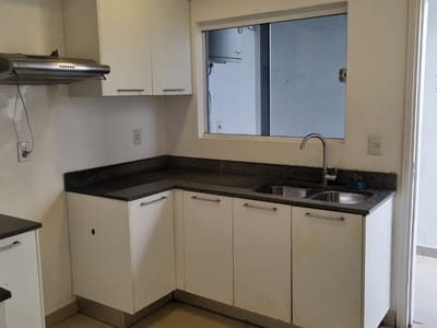 Exclusivo Dúplex en Alquiler en Fernando de la Mora, Zona Norte: Ubicación Privilegiada en Barrio Laguna Grande, sobre Tte. Zenteno, a Pasos del Prestigioso Colegio CAS y con Acceso Directo a Avda. Mariscal López.
