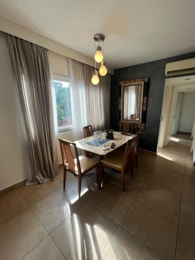 DEPTO EN VENTA DE 2 HABITACIONES + 3 BAÑOS, EN ZONA EMBAJADA AMERICANA