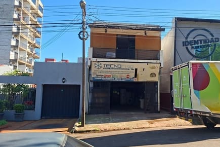 Venta de Casa en Barrio Bernardino Caballero