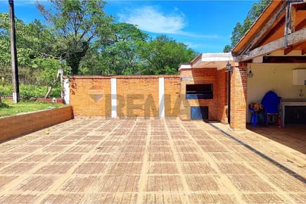 VENDO CASA QUINTA AMOBLADA EN PIRIBEBUY