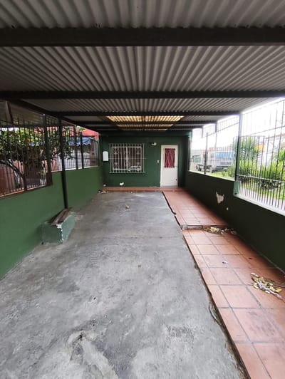 Dúplex de 2 dormitorios en calle Juan Acosta