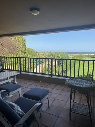 APARTAMENTO EN PRIMERA LÍNEA EN MANANTIALES 3 DORMITORIOS