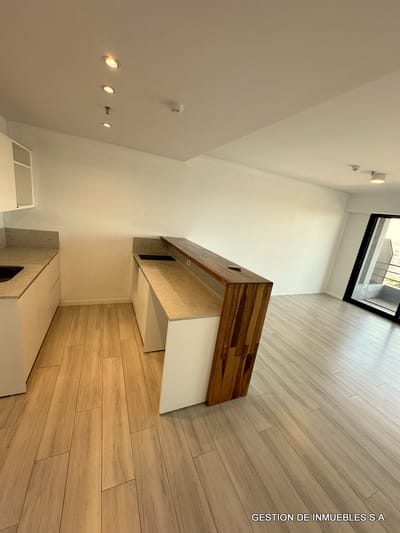ALQUILO LOFT EN BARRIO JARA A10-52-10B5
