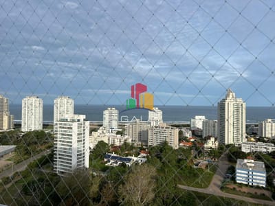 Apartamento de 2 dormitorios en Roosevelt - Punta del Este