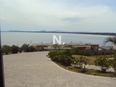 Apartamento en venta de dos dormitorios en Punta del Este