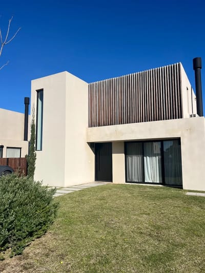 Casa en Alquiler en Huertas de Los Horneros