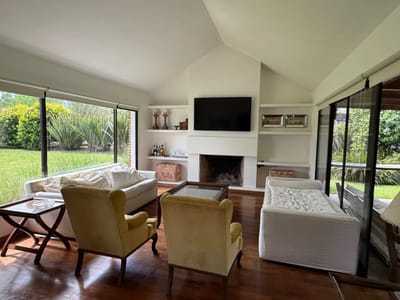 Muy Linda Casa en Venta en la Tahona