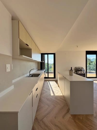Apartamento en Venta c Cochera en Barra de Carrasco