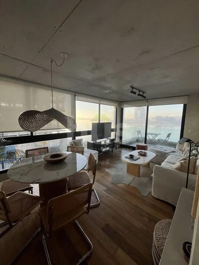Apartamento de 2 dormitorios en alquiler en Lago Mayor