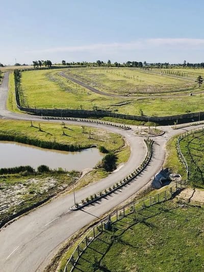 Terreno en venta en Olivos de los Horneros