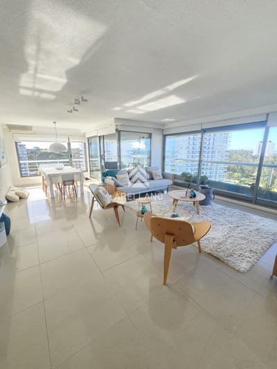 Venta apartamento 3 dormitorios