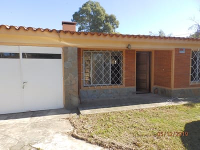 PROXIMO INGRESO, CHALET DE TEJAS