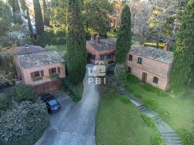 ESPECTACULAR CASA EN ZONA SHOPPING  - Ref : PBI15494