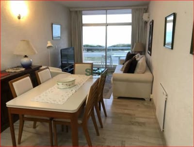 Venta de apartamento en la brava,  dormitorio, baño, balcon, muy buena vista.
