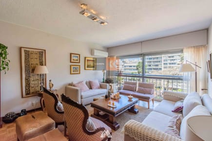 Alquiler apartamento de 3 dormitorios en Punta Carretas