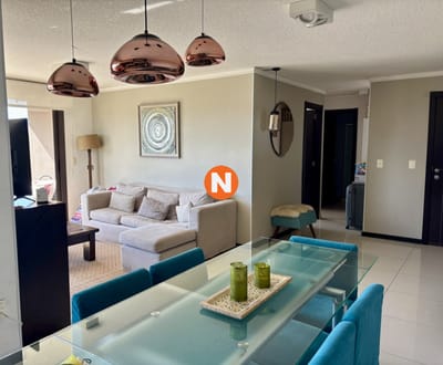 Divino apartamento en venta de 3 dormitorios, zona club Cantegril Tenis