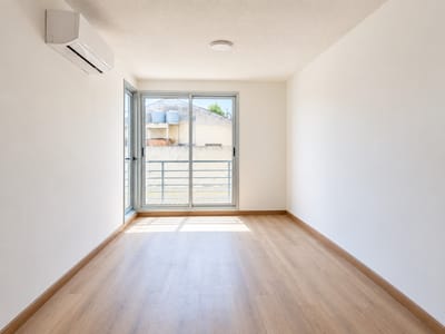 TRES CRUCES – ALQUILER APARTAMENTO DE 1 DORMTORIO CON BALCÓN A ESTRENAR