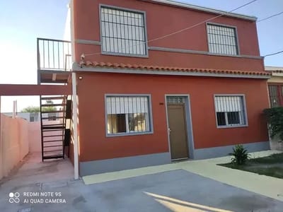 ALQUILER EN MAROÑAS, PH EN PLANTA BAJA, FRENTE, PATIO EXCLUSIVO, COCHERA AL FRENTE