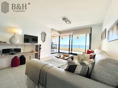 Apartamento en alquiler temporario de dos dormitorios con parrillero de uso exculusivo, Punta Ballena