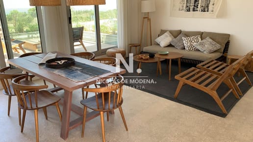 Penthouse a estrenar en venta con agradable vista al Mar,