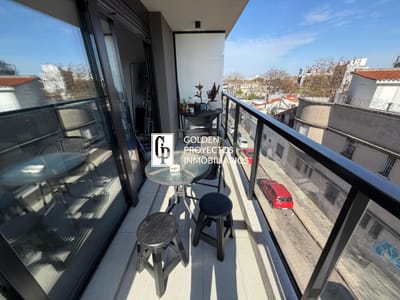 Apartamento en Alquiler 2 Dormitorios con Opción Garage en Tres Cruces