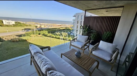 Exclusivo departamento de lujo con vista al mar en ALDEANA