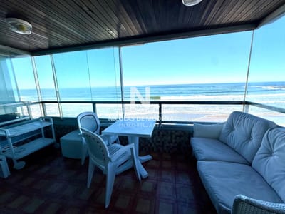 Excelente apatamento en venta en playa emir de 3 dormitorios