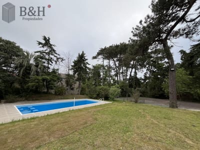 Casa En Venta o alquiler anual, Zona Cantegril.
