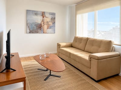 POCITOS A PASOS DEL MAR - ALQUILER APARTAMENTO DE 1 DORMITORIO CON MUEBLES Y GARAJE