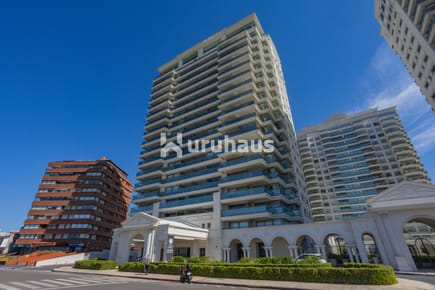 APARTAMENTO VENTA 3 DORMITORIOS IMPERIALE PUNTA DEL ESTE