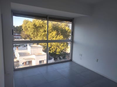 DEPARTAMENTO EN VENTA 1 DORMITORIO Y GARAGE LA BALNQUEADA