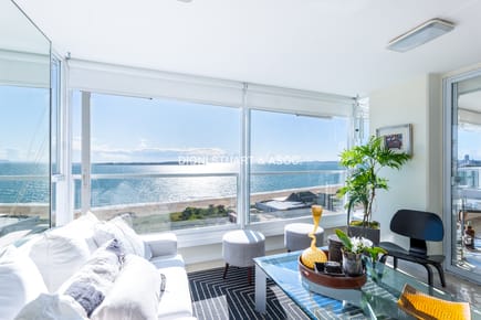 VENTA APARTAMENTO BEVERLY TOWER - 3 SUITES + DEPENDENCIA - PLAYA MANSA