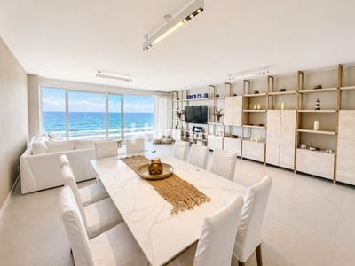 Apartamento 3 dormitorios y dependencia en venta en Punta del Este, Le Parc