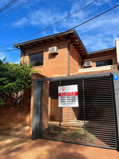 Alquilo Duplex zona Barrio Herrera!!